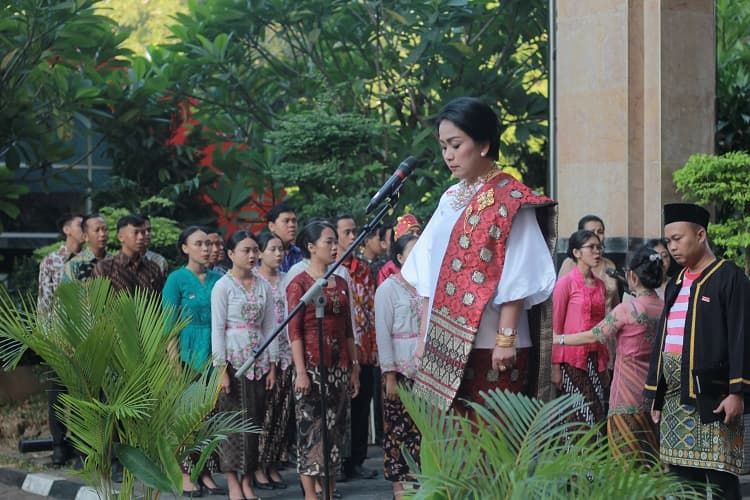 Semarakkan HUT ke-79 RI, Hotel Ciputra Semarang Gelar Upacara Bendera