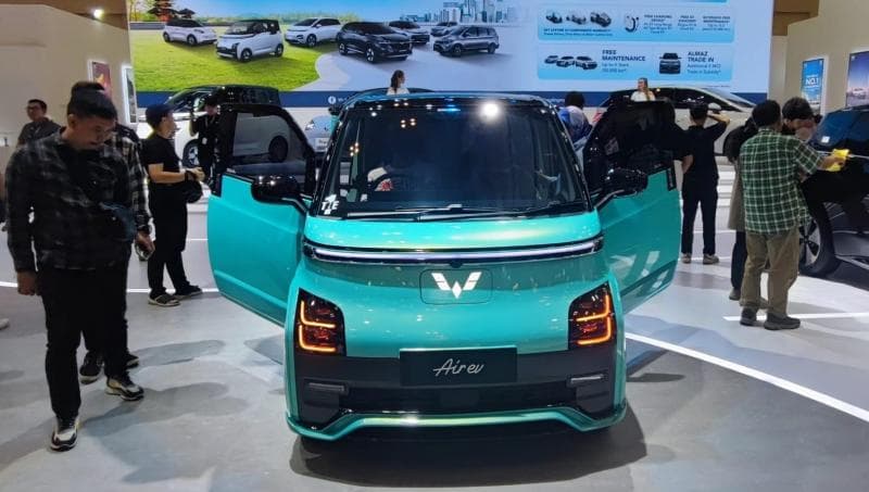 Kendaraan Listrik Bukan Barang Baru, Wuling Ungkap Banyak Konsumen Jadikan Air EV Mobil Pertama