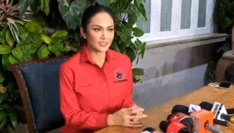 Kris Dayanti Batal Mundur Jadi Calon Wali Kota Batu: Keluarga Sangat Mendukung Mohon Doa Restu