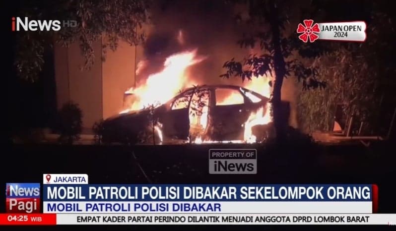 Mobil Patroli Polisi di Pejompongan Dibakar, Pelaku Diduga Oknum Demonstran