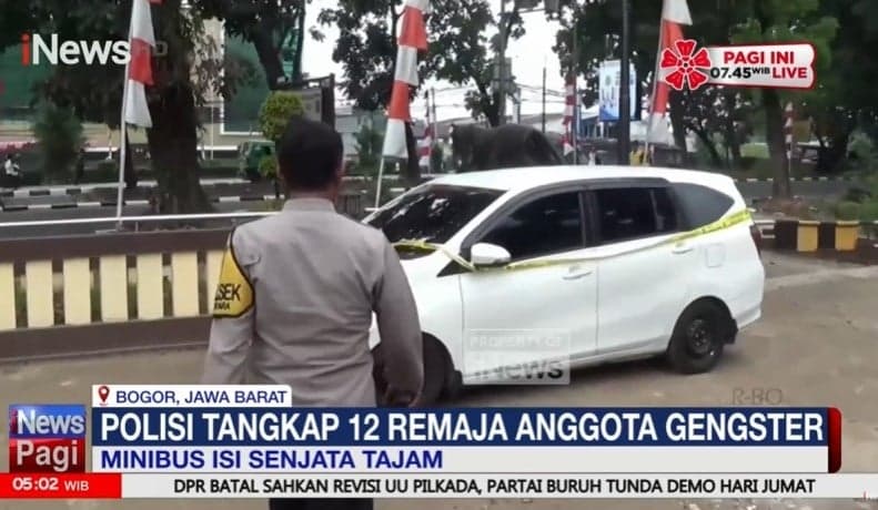 Minibus Berisi Sajam Diamankan Polisi, Diduga untuk Tawuran Gengster