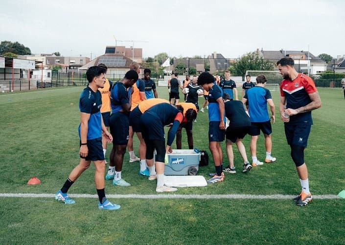 Ragnar Oratmangoen Mulai Latihan Bareng FCV Dender, Langsung Debut Lawan Jawara Belgia?