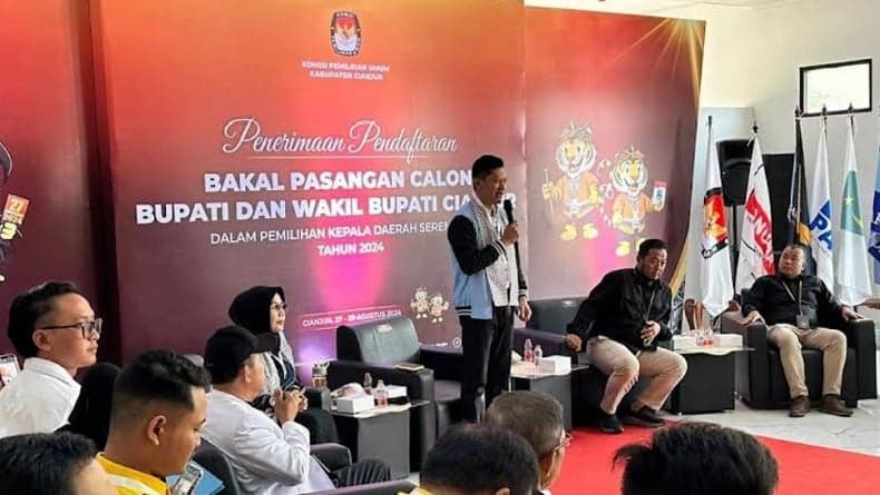 Deden Nasihin-Neneng Efa Daftar ke KPU Cianjur, Diantar Partai Perindo dan Parpol Pengusung