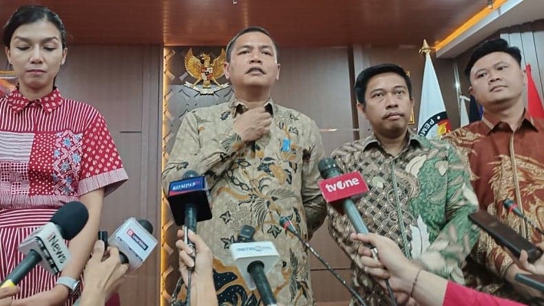 KPU DKI: Berkas Pendaftaran Pramono-Rano dan RK-Suswono Lengkap