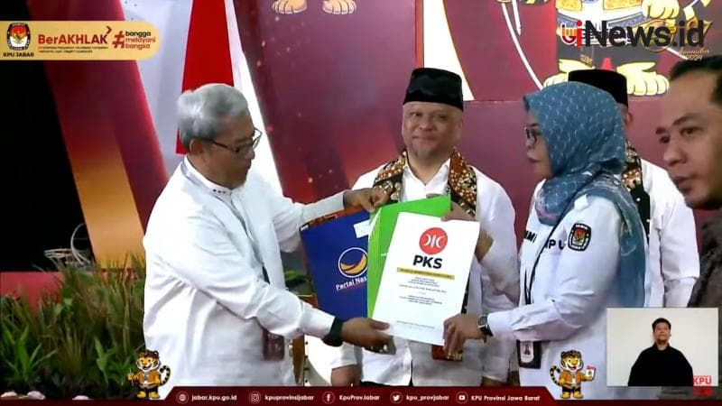 Ahmad Syaikhu dan Ilham Habibie Resmi Daftar Pilgub Jabar 