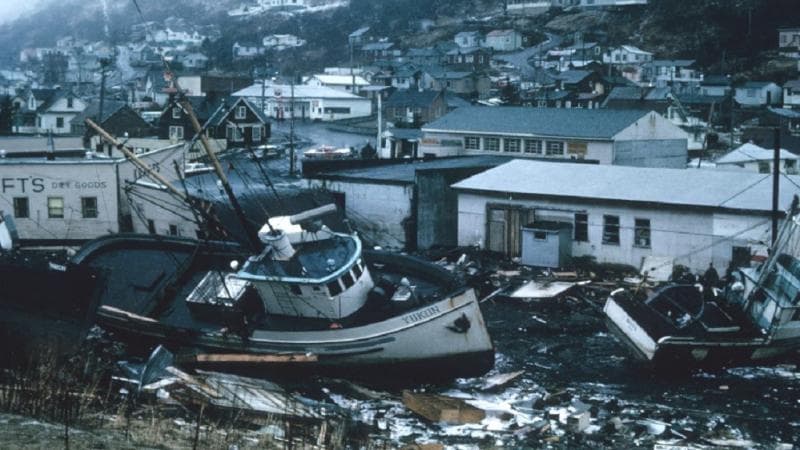 Ngerinya Tsunami Terbesar dalam Sejarah, Tinggi Gelombang hingga 524 Meter