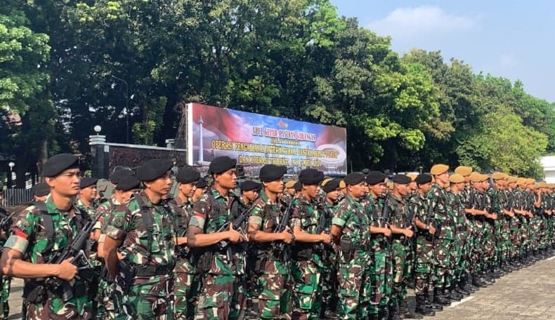 TNI-Polri Gelar Apel Pasukan untuk Pengamanan Kedatangan Paus Fransiskus