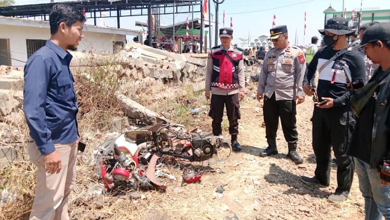 Tragis, Mahasiswa Tewas Ditabrak KA Pasundan di Cileunyi hingga Terpental