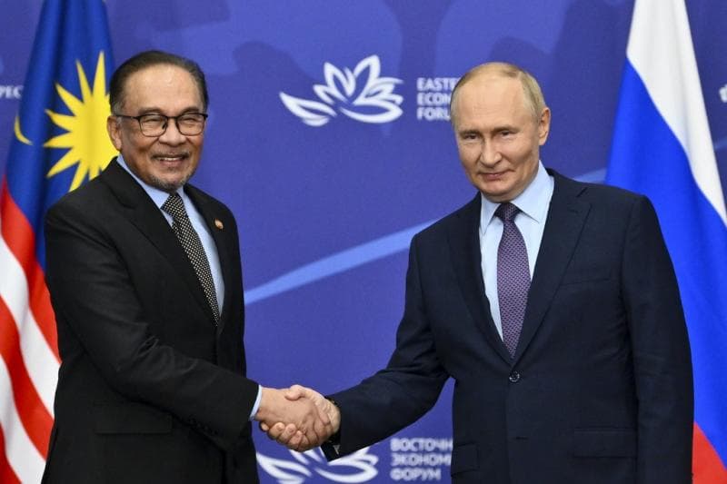 PM Anwar Ibrahim Sebut Malaysia Siap Jalin Hubungan Spesial dengan Rusia