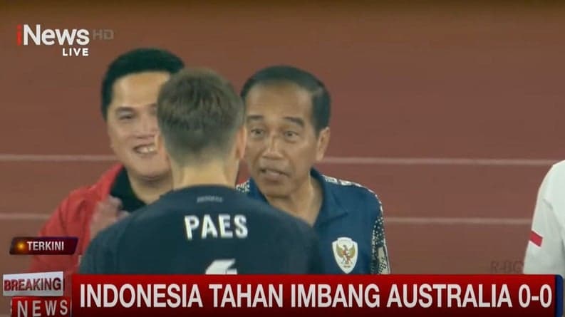 Momen Maarten Paes Disalami Jokowi usai Indonesia vs Australia, Sang Man of the Match