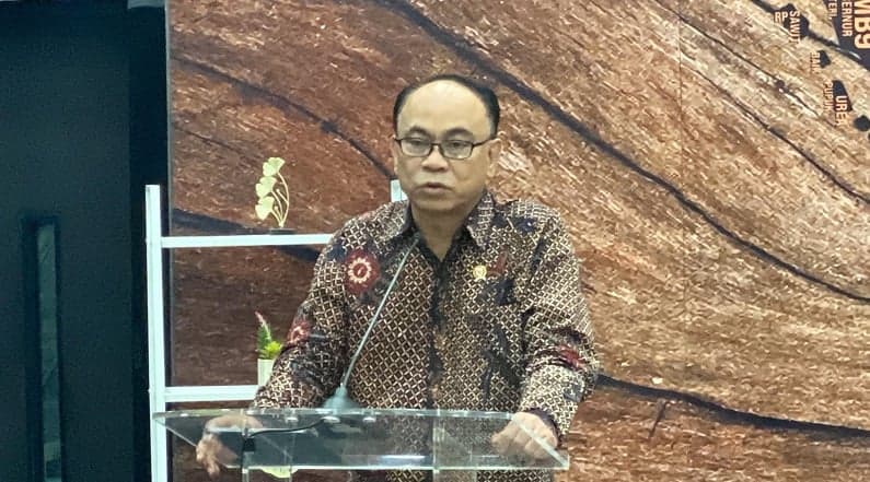 Kala Menkominfo Takut Keceplosan soal Jet Pribadi Kaesang dan Akun Kasus Fufufafa