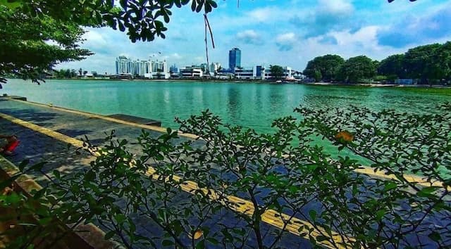 6 Danau di Jakarta dan Sekitarnya Punya Pemandangan Cantik, Harus Dikunjungi Sebelum Ramai