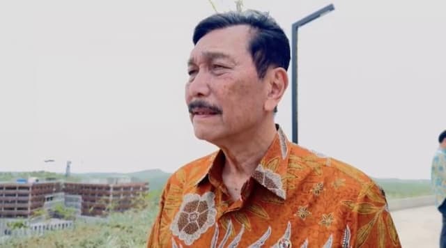 Luhut Bebaskan Pajak Orang Super Kaya di Dunia Simpan Uang di RI!