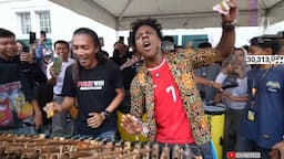 IShowSpeed Keliling Kota Tua Jakarta, Dikasih Batik hingga Joget Dangdut 