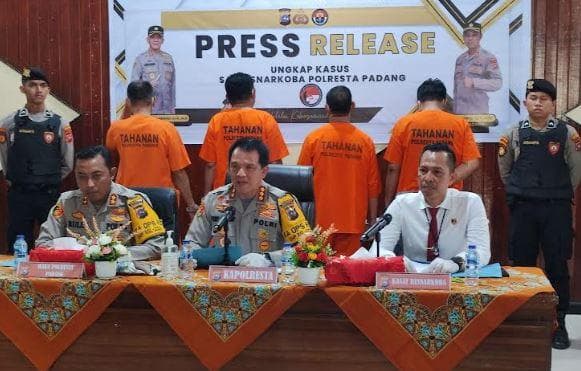 Baru Dilantik, 3 Anggota DPRD Mentawai Ditangkap usai Pesta Sabu di Padang