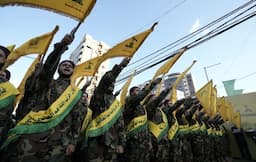 Serangan Roket Hizbullah Sasar Pangkalan Militer dan Pabrik Bahan Peledak Israel