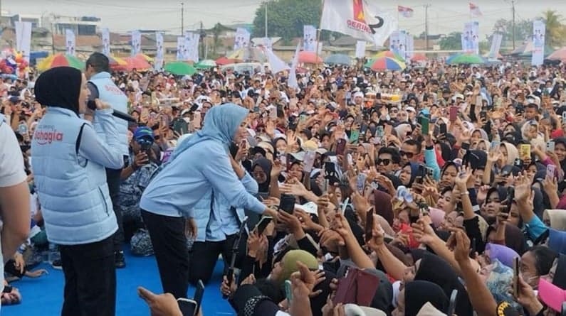 Ratu Zakiyah-Najib Hamas Gelar Senam Bahagia bak Konser Musik di Kragilan