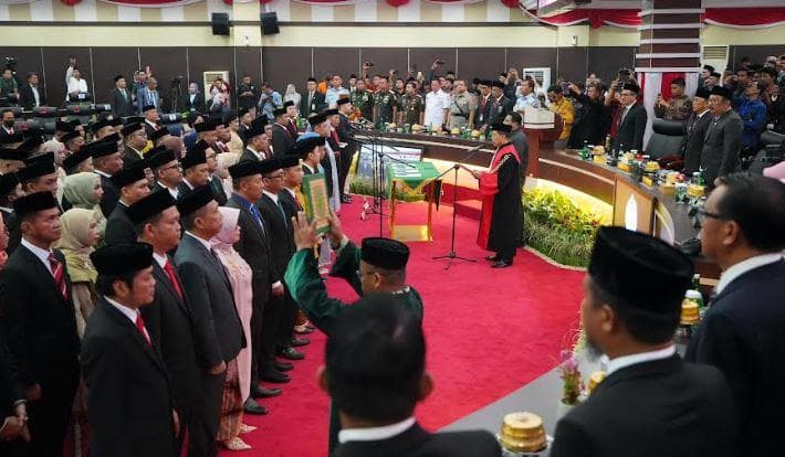 84 Anggota DPRD Sulsel Dilantik, Didominasi Wajah Baru