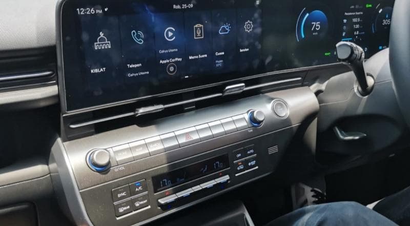 Kona Electric Masih Pertahankan Tombol Fisik di Area Dashboard, Ini Alasannya