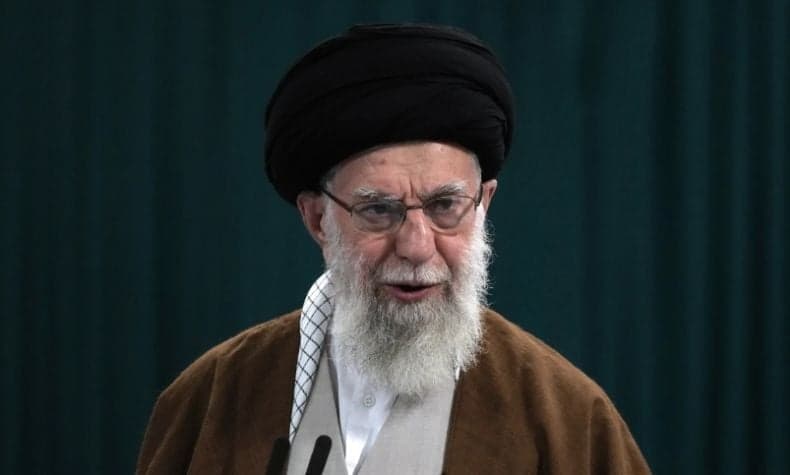 Pemimpin Iran Khamenei Tak Remehkan Serangan Israel, Segera Tentukan Sikap