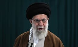 Takut Dibunuh Israel, Pemimpin Tertinggi Iran Ayatollah Ali Khamenei Disembunyikan