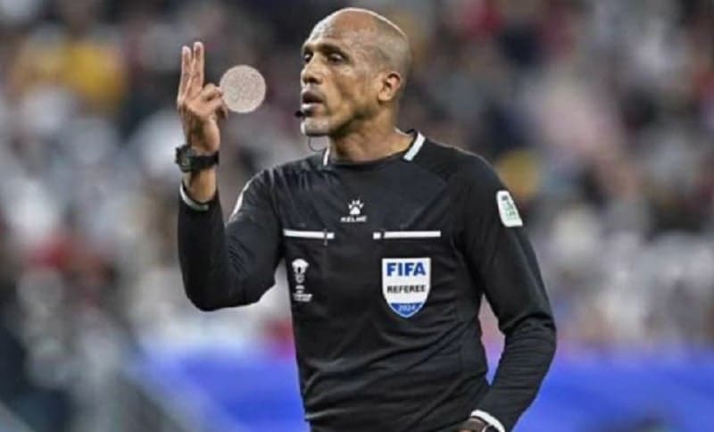 5 Berita Populer: Wasit Al Kaf Dicoret dari Tugas hingga FA Oman Murka