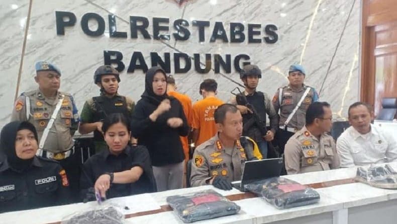 Remaja di Bandung Dianiaya Geng Motor Pakai Tongkat Baseball, 2 Pelaku Ditangkap