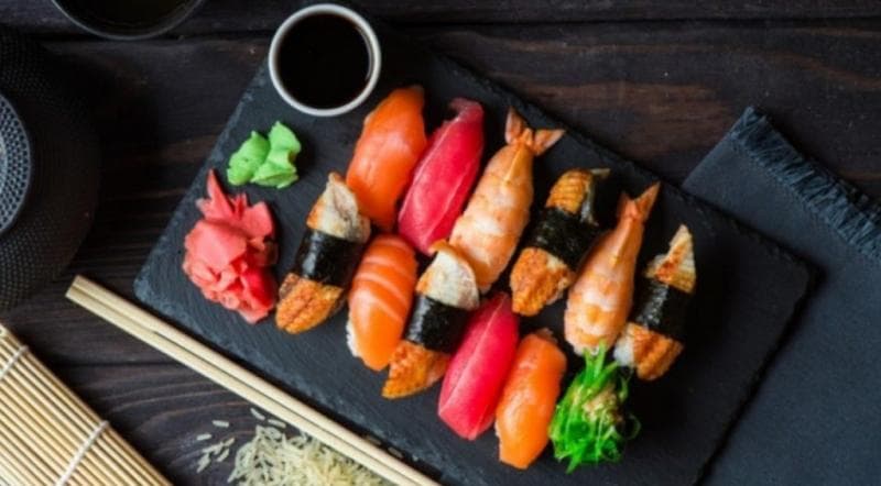 Cara Menyimpan Sushi Semalaman biar Tetap Segar, Rasanya Dijamin Masih Enak