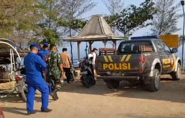 Viral Wisatawan Medan Hilang Digulung Ombak Pantai Kedung Tumpang Tulungagung