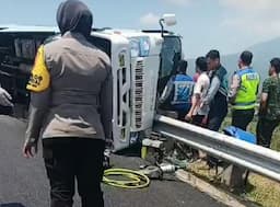 Kronologi Minibus Rombongan Santri Bantul Kecelakaan di Tol Ungaran Tewaskan 4 Orang