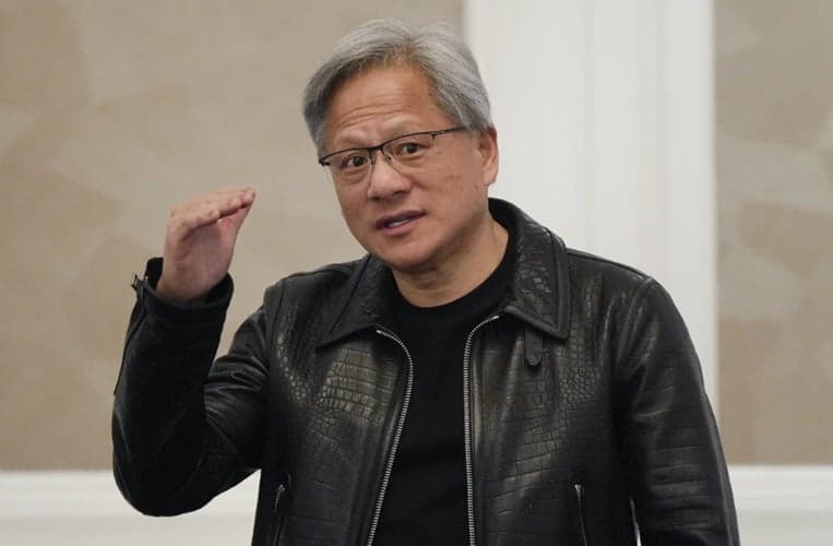 Jensen Huang Masuk Daftar 10 Orang Terkaya di Dunia, Kekayaannya Sentuh Rp1.944 Triliun