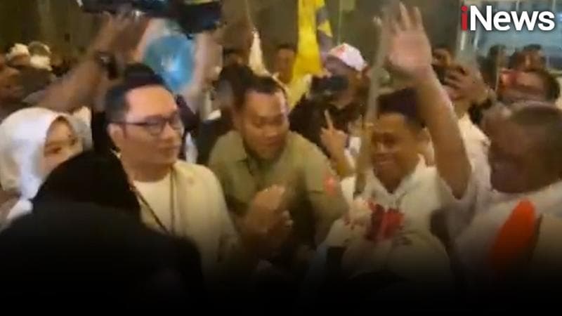 Nyanyian Jakarta Baru Jakarta Maju Iringi Kedatangan RK-Suswono di Lokasi Debat