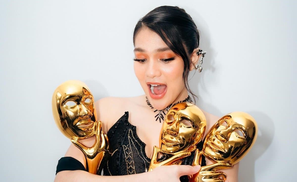 Doa di Depan Kakbah Terkabul, Davina Karamoy Borong 3 Piala IMA Awards 2024