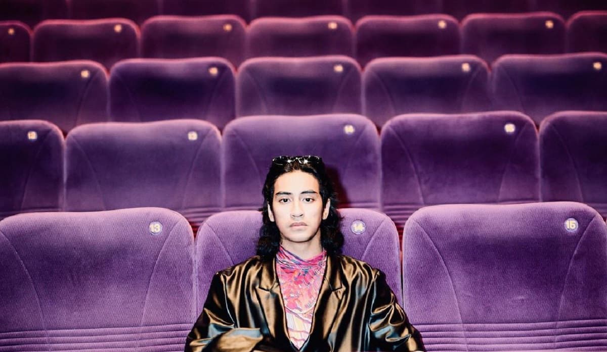 Abidzar Al Ghifari Tersandung Skandal Foto Syur, Umi Pipik: Tetap <i>Humble</i> dan Semangat Berkarya Abidzar Al Ghifari Tersandung Skandal Foto Syur, Umi Pipik: Tetap <i>Humble</i> dan Semangat Berkarya