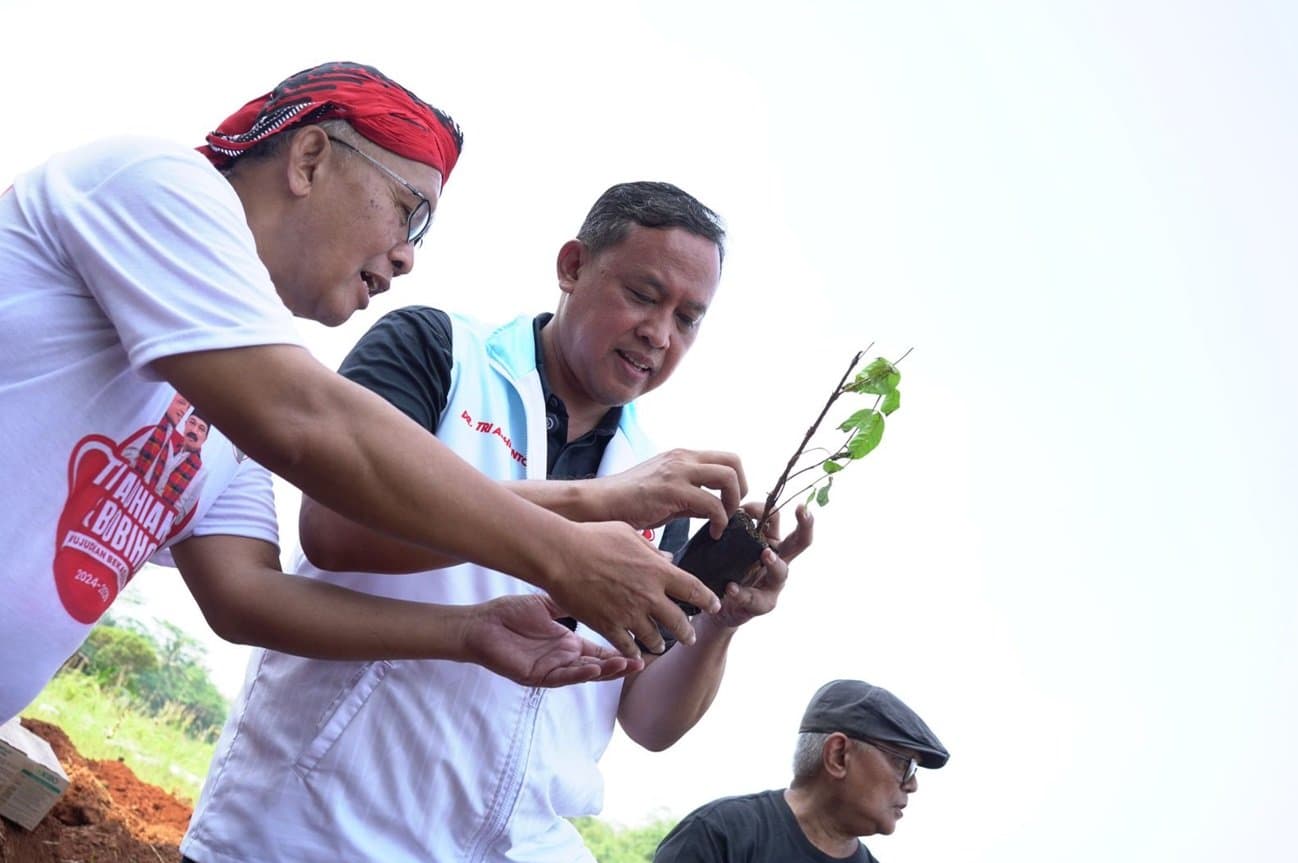 Pilkada Kota Bekasi, Tri Adhianto Dorong Urban Farming untuk Ketahanan Pangan