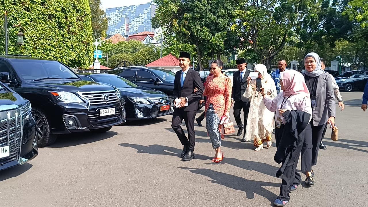 Potret Cantik Nagita Slavina, Dampingi Raffi Ahmad Dilantik Jadi Utusan Khusus Presiden