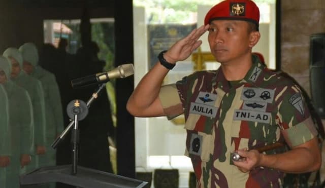 Rekam Jejak Mentereng Jenderal Tempur Kopassus Aulia Dwi Nasrullah, Pecah Bintang di Usia Muda Rekam Jejak Mentereng Jenderal Tempur Kopassus Aulia Dwi Nasrullah, Pecah Bintang di Usia Muda