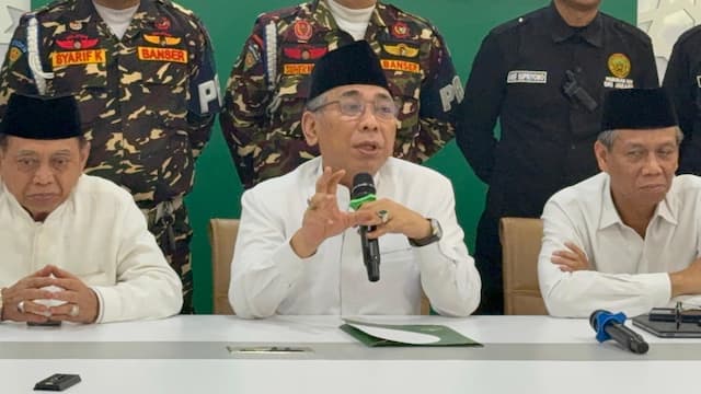 Gus Yahya Ajak Rais Aam PBNU Gelar Muktamar Bersama demi Akhiri Perpecahan Gus Yahya Ajak Rais Aam PBNU Gelar Muktamar Bersama demi Akhiri Perpecahan