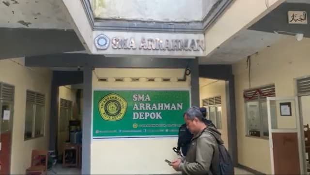 Daftar 10 Sekolah di Depok yang Diancam Teror Bom oleh Perempuan Misterius Daftar 10 Sekolah di Depok yang Diancam Teror Bom oleh Perempuan Misterius