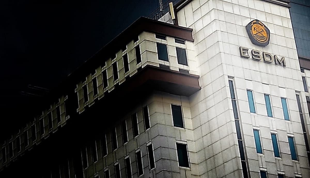 Strategi RI Hadapi Tantangan Energi di Abad ke-21 Strategi RI Hadapi Tantangan Energi di Abad ke-21