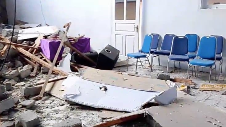 Waspada! 23 Gempa Susulan Terjadi Usai Gempa Besar M7,6 di Bitung Waspada! 23 Gempa Susulan Terjadi Usai Gempa Besar M7,6 di Bitung