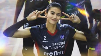 5 Potret Sari Hartati Pevoli Cantik Proliga 2023 yang Bikin Netizen Kepincut!