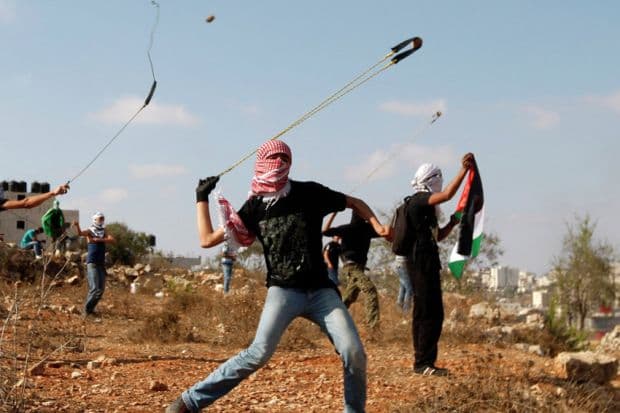Jejak Kekejaman Israel dalam Menghadapi Intifadah