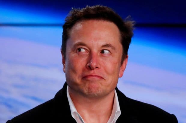 Heboh Laporan UFO Bermunculan, Elon Musk: Hanya Beberapa Teman Mampir