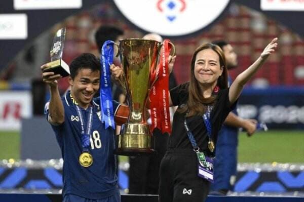 Thailand Juara Piala AFF 2020, Chanathip Songkrasin Cs Diguyur Rp21 Miliar