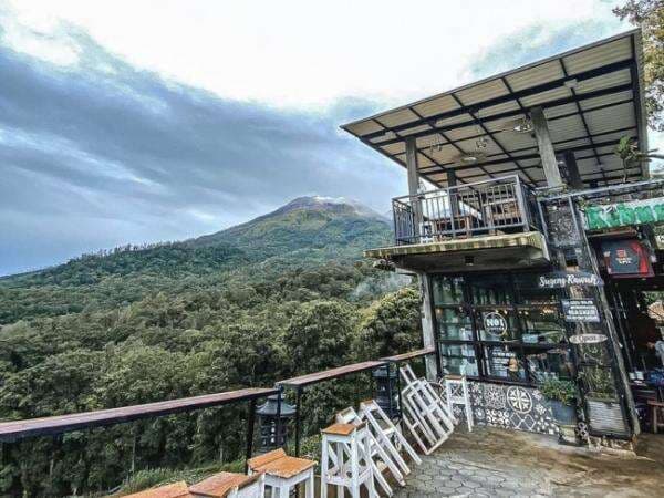 Kafe Instagramable dengan Panorama Ciamik dan Cozy di Kota Batu, Wisatawan Wajib Cobain Nih Kafe Instagramable dengan Panorama Ciamik dan Cozy di Kota Batu, Wisatawan Wajib Cobain Nih