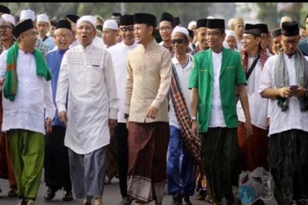 5 Baju Muslim Khas dari Berbagai Negara: No 5 Simbol Akulturasi