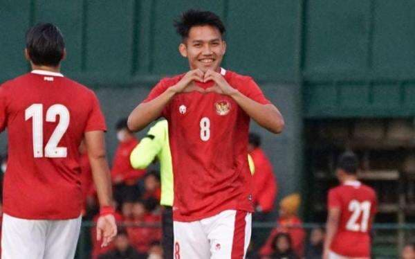 Tiga Pemain Indonesia Diincar Klub Luar Negeri, Witan Sulaeman Beri Saran Cerdas Tiga Pemain Indonesia Diincar Klub Luar Negeri, Witan Sulaeman Beri Saran Cerdas