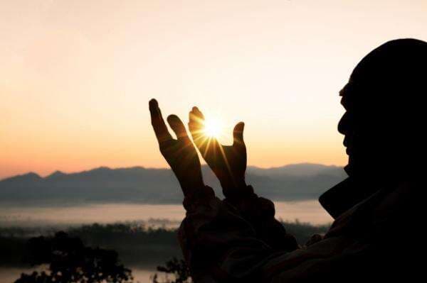 Doa Sapu Jagat, Keutamaan dan Sejarahnya yang Disukai Nabi Muhammad SAW Doa Sapu Jagat, Keutamaan dan Sejarahnya yang Disukai Nabi Muhammad SAW