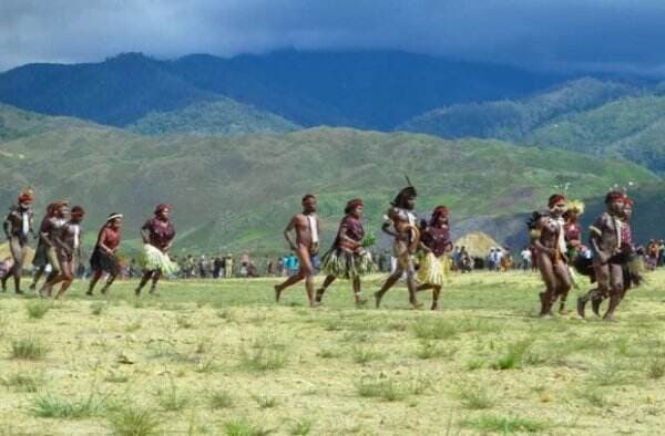 Mengenang 4 Pahlawan Nasional dari Tanah Papua